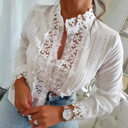 Dantel ve Nakışlı Kadın Bluzu